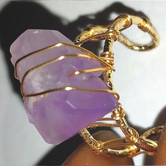 Purple EMERY ROSE STONE RING - Picture 2 of 11